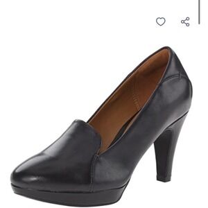 Clarks | Woman's Narine Mia Classic Black Leather Loafer Pumps Heels, Size 9.5M